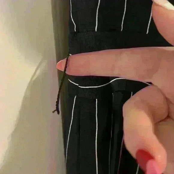 Madison Navy Striped Jumpsuit size L - Picture 9 of 10